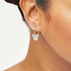 Disney store -Disney store unnamed file 596